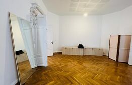 Birou spatios cu 3 camere, 154 mp, Ultracentral, zona Primariei