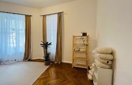 Birou spatios cu 3 camere, 154 mp, Ultracentral, zona Primariei