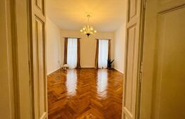 Birou spatios cu 3 camere, 154 mp, Ultracentral, zona Primariei