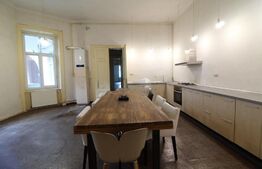 Birou spatios cu 3 camere, 154 mp, Ultracentral, zona Primariei