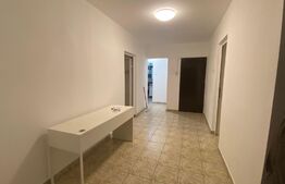 Apartament 4 camere, decomandat, 100mp, zona strazii Donath