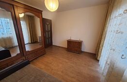 Apartament de 2 camere decomandate, etaj intermediar, zona Dunarii