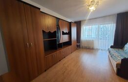 Apartament de 2 camere decomandate, etaj intermediar, zona Dunarii