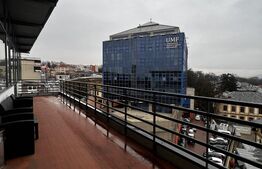 Open space modern, ultracentral , posibilitate de parcare 