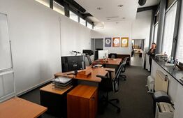 Open space modern, ultracentral , posibilitate de parcare 