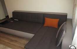 De vanzare 2 camere, 47 mp utili, zona hotelului Royal! Boxa pentru depozitare!