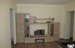 De vanzare 2 camere, 47 mp utili, zona hotelului Royal! Boxa pentru depozitare!