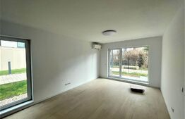 Apartament cu 3 camere, 75 mp, nemobilat, parcare, zona Semicentrala