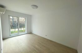 Apartament cu 3 camere, 75 mp, nemobilat, parcare, zona Semicentrala