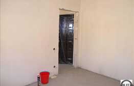 1 camera, semifinisat, 37 mp, cu loc de parcare, zona Teilor