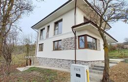 Casa individuala, 165 mp utili, teren 700 mp, Chinteni