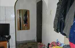 Vanzare 2 camere, 53 mp utili, etaj intermediar, boxa la subsol, zona linistita!