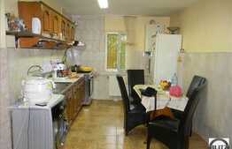 Apartament 4 camere, 80 mp utili, decomandat, nemobilat, zona Kaufland !