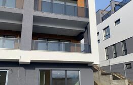 Duplex cu o priveliste deasupra intregului oras