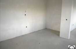 De vanzare 2 camere, 63 mp, semifinisat plus loc de parcare