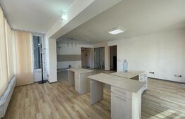 Spatiu de birou 115mp, 2 terase, parcare, cladire Clasa B