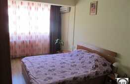 De vanzare 2 camere, 60 mp, decomandat! Zona Porii! Terasa! Garaj! Boxa subsol!