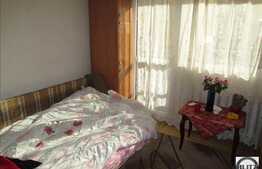 Vanzare 2 camere, decomandat, 51 mp, boxa la subsol, zona strazii Fabricii!