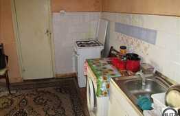 Vanzare 2 camere, decomandat, 51 mp, boxa la subsol, zona strazii Fabricii!