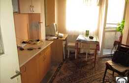 Vanzare 2 camere, decomandat, 51 mp, boxa la subsol, zona strazii Fabricii!