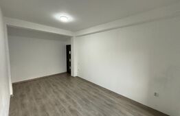 Apartament 3 camere, 63mp, decomandat, zona Vivo!