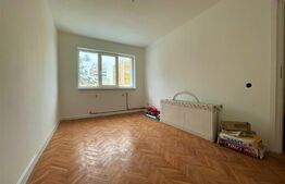 Apartament 3 camere, decomandat, 70 mp, finisat modern, orientare S-E, in Gheorgheni!