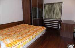 Apartament 3 camere, 75 mp, 25 mp terasa, A.C. parcare, zona strazii Trifoiului!