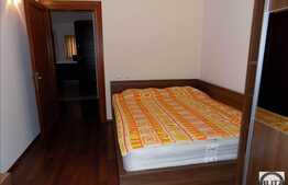 Apartament 3 camere, 75 mp, 25 mp terasa, A.C. parcare, zona strazii Trifoiului!