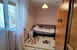 Apartament de 3 camere, 56 mp + balcon, etaj intermediar , zona Aleea Peana