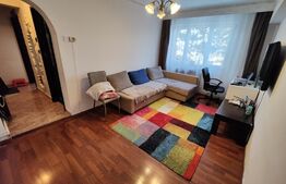 Apartament de 3 camere, 56 mp + balcon, etaj intermediar , zona Aleea Peana