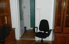2 camere de vanzare, decomandat, zona strazii Donath