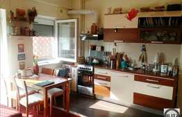 Apartament 2 camere, decomandat, 62,2 mp utili, boxa la subsol, zona centrala