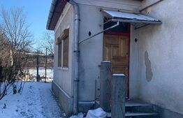 Casa de vanzare/oportunitate investitie, teren 745 mp