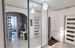 Apartament de lux, 78 mp utili, 3 camere, 2 bai, orientare sudica, balcon inchis, zona Stejarului