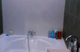 Vanzare mansarda inalta cu 2 camere, 42 mp, AC, zona Porii! Cu parcare!