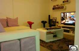 Vanzare mansarda inalta cu 2 camere, 42 mp, AC, zona Porii! Cu parcare!