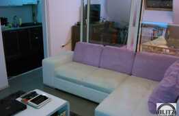 Vanzare mansarda inalta cu 2 camere, 42 mp, AC, zona Porii! Cu parcare!