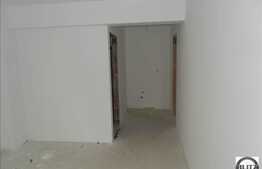 Apartament 3 camere, 83 mp utili, garaj, gradina 120 mp, zona strazii Buna Ziua