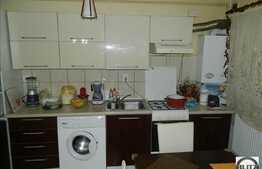 2 camere 58.8 mp utili, etaj intermediar, cu loc de parcare in zona Eroilor!