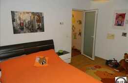 Vanzare 1 camera 37 mp utili+ balcon 8 mp, etaj intermediar, cu parcare inclusa!