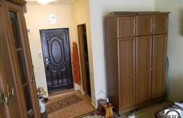 De vanzare 1 camera, 35 mp, zona strazii Porii! Partial mobilat!