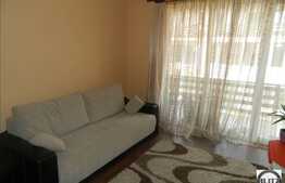 Vanzare 2 camere, 56 mp, cu 2 balcoane, zona strazii Eroilor