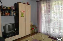 Vanzare 2 camere, 56 mp, cu 2 balcoane, zona strazii Eroilor
