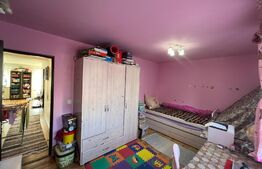 Apartament 3 camere, 63 mp, etaj intermediar, parcare si boxa in zona Teilor