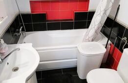 Apartament decomandat, etaj intermediar, parcare, zona Terra!