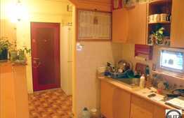 Vanzare apartament cu 2 camere, Orientare Estica, zona Billa