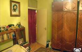 Vanzare apartament cu 2 camere, Orientare Estica, zona Billa