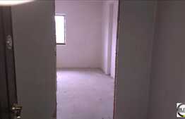 De vanzare 2 camere, zona nou dezvoltata! Semifinisat! Parcare cu CF!