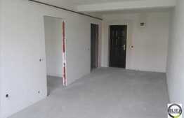 De vanzare 1 camera, 43 mp, balcon, decomandat, zona linistita! Semifinisat!