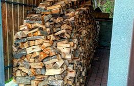 Casa de vacanta in zona Tarnita